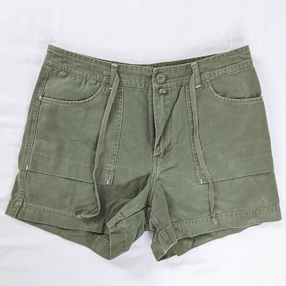 VTG Lee Riveted Army Green High Rise Large Pocket Shorts